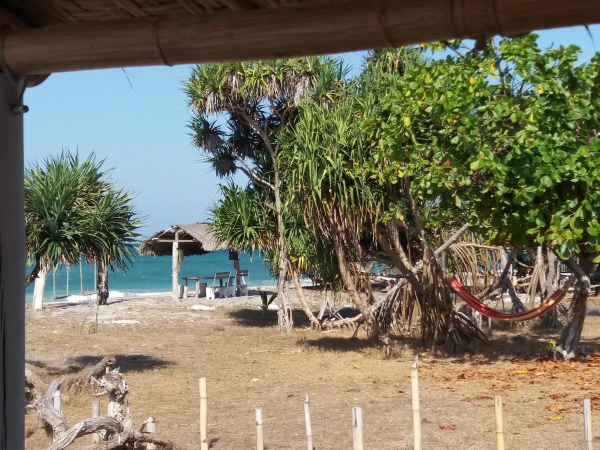 Wera Beach Kadumbul Eksteriør billede